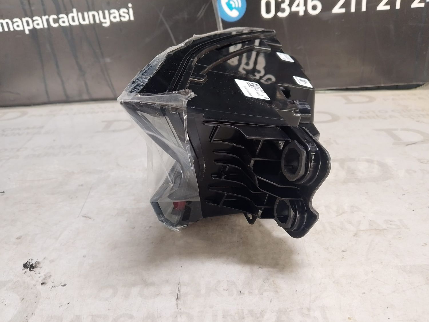 AUD� A5 STOP SA� LEDL�